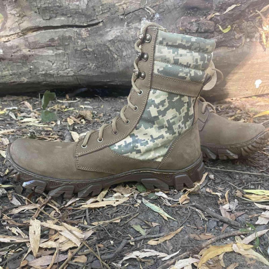 "Sprint-3" Ukrainian Urban Boots: Pixel Camo Tactical Footwear