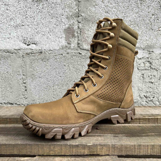 Bottes professionnelles beiges « Sprint » : chaussures d'été militaires ukrainiennes en cuir nubuck durable – Légères et fiables.