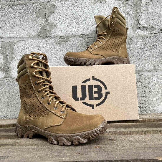 Bottes professionnelles beiges « Sprint » : chaussures d'été militaires ukrainiennes en cuir nubuck durable – Légères et fiables.