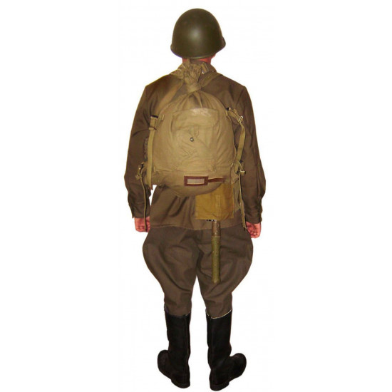  military uniform M43 soldiers of the Soviet Army WWII