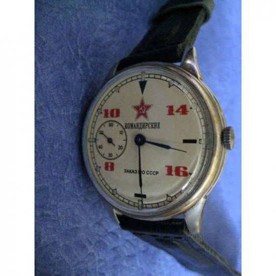ロシアの司令官の腕時計18宝石Molniya