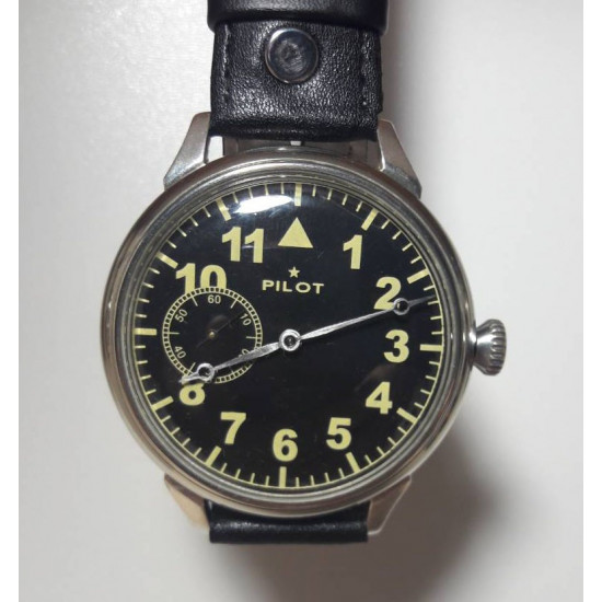 ロシアのパイロット黒腕時計MOLNIYA