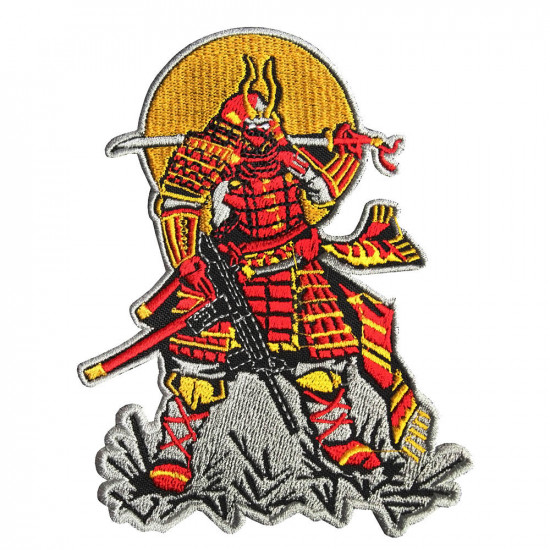 甲の日本武士 サムライ刺繍 ソーオン / アイロン / ベルクロ パッチ