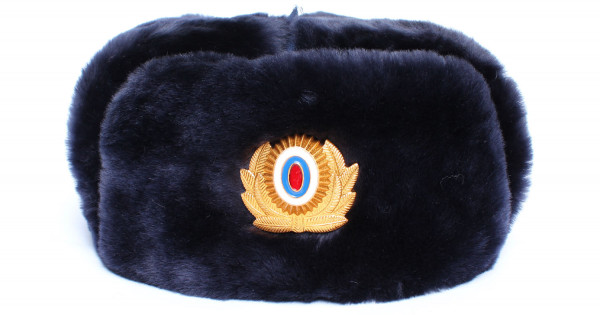 ロシア警察の冬の帽子ushanka