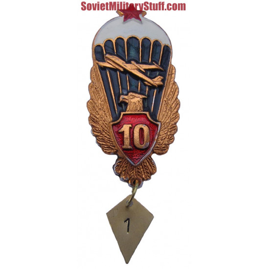Badge de métal de parachutiste militaire soviétique vdv aigle 10 sauts !