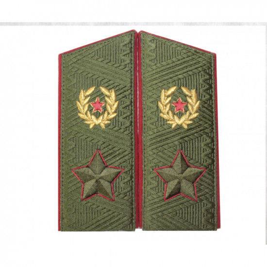 Schulterklappen des russischen Generalsowjetmantels der UdSSR 1974