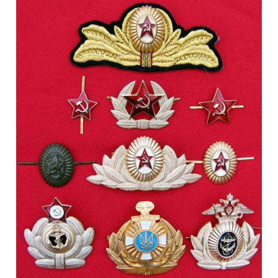 Conjunto de 10 insignias de escarapela de sombreros militares y navales