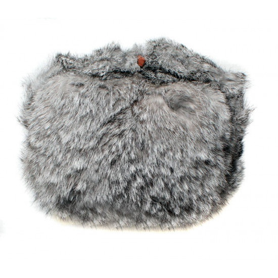 Conejo de piel auténtica, moderno, gris, sombrero de invierno, orejeras de ushanka.